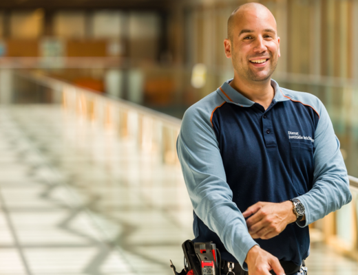 Medewerker geïntegreerde beveiliging