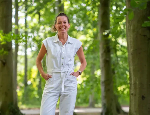 “Mijn doel is om de dynamiek van DJI op papier te vangen”